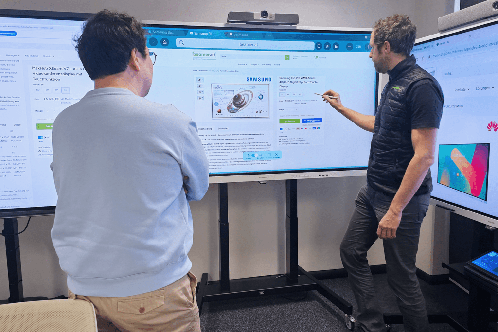 projektor.at Beratung im Showroom