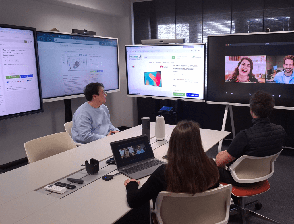 Showroom von projektor.at in 1230 Wien